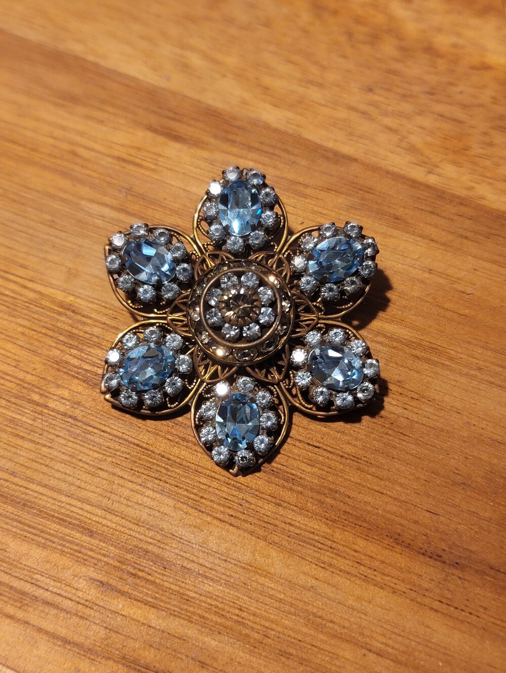 LIZ PALACIOS Filigree Floral Swarovski Crystal Brooch